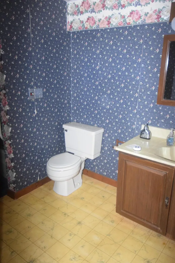 17 N Main Street Anson ME 04958