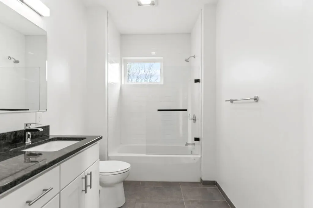 531 Westbrook Street South Portland ME 04106