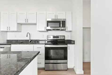 531 Westbrook Street South Portland ME 04106