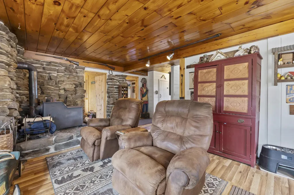 190 Somerville Road Jefferson ME 04348