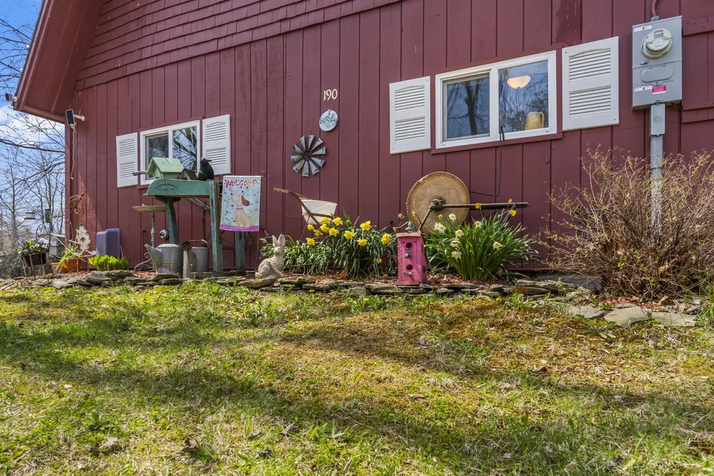 190 Somerville Road Jefferson ME 04348