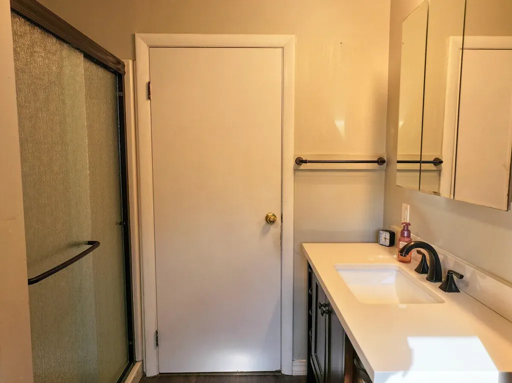 32 Lawn Avenue Gorham ME 04038