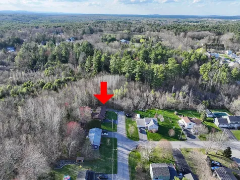 32 Lawn Avenue Gorham ME 04038