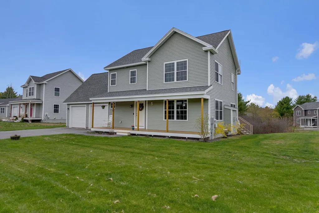 26 Stillwater Drive Westbrook ME 04092