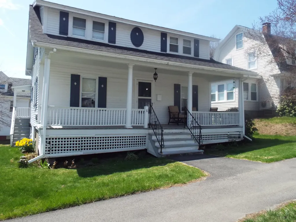 8 William Street Bangor ME 04401