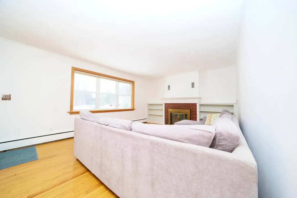 13 Westbrook Terrace Hampden ME 04444