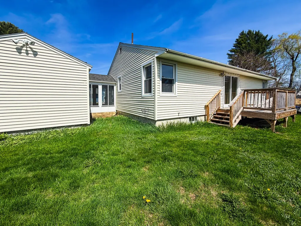 13 Westbrook Terrace Hampden ME 04444