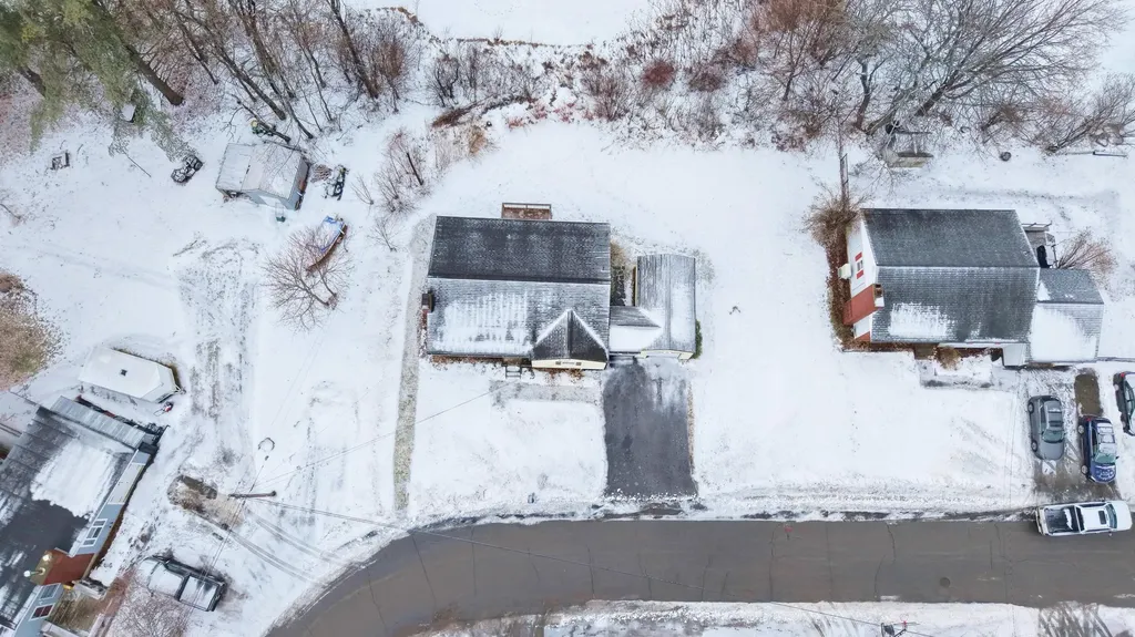 13 Westbrook Terrace Hampden ME 04444