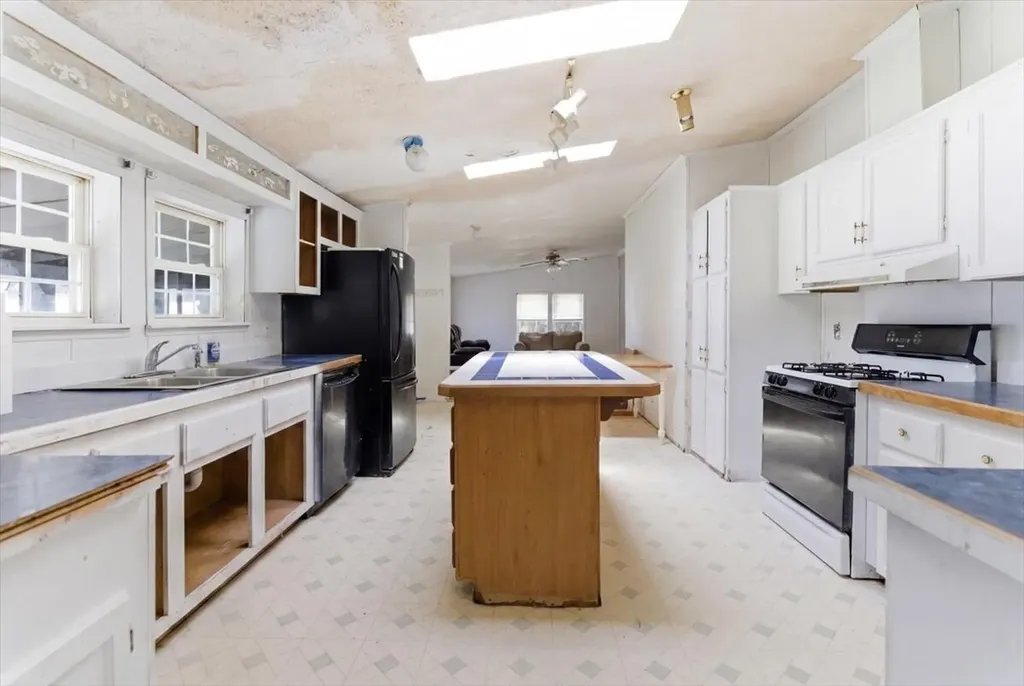 424 Gore Road Woodstock ME 04219