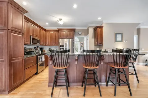 16 Caldwell Circle Lewiston ME 04240