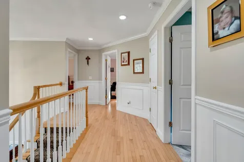 16 Caldwell Circle Lewiston ME 04240