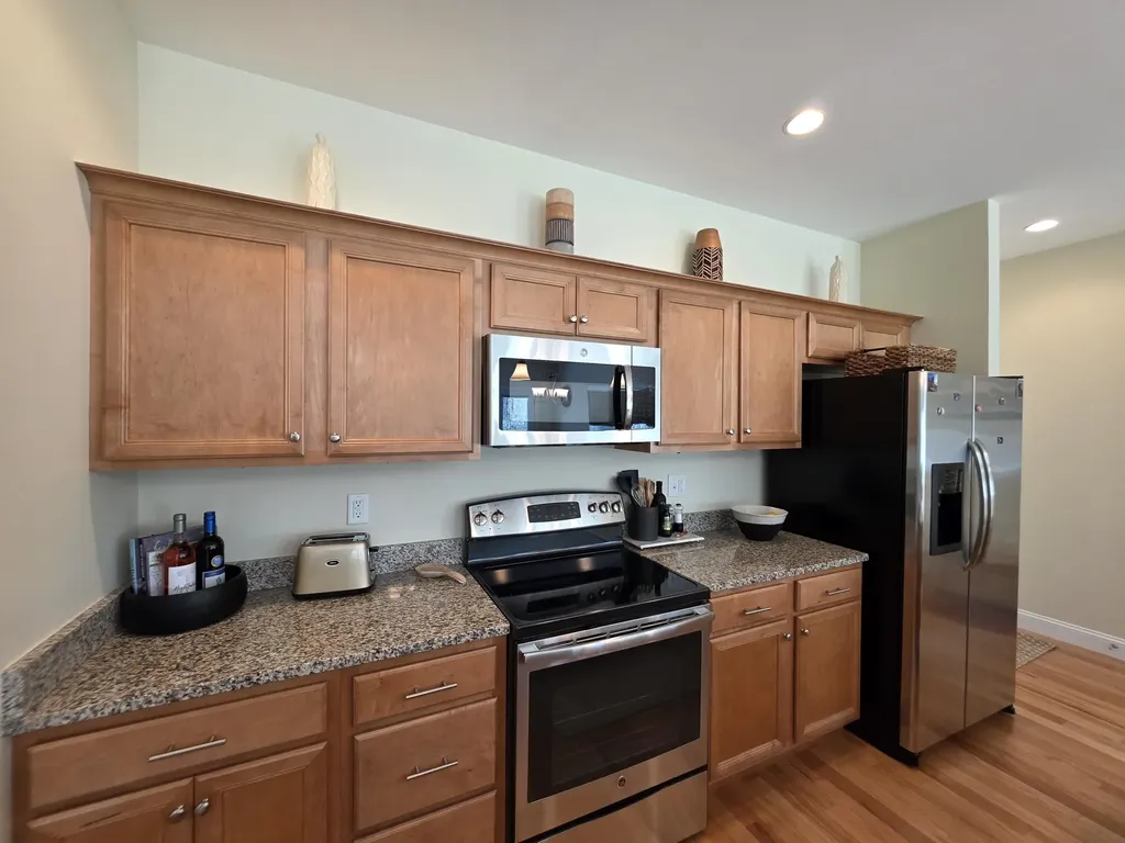 5 Shore Drive Orono ME 04473
