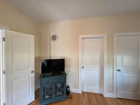 5 Shore Drive Orono ME 04473