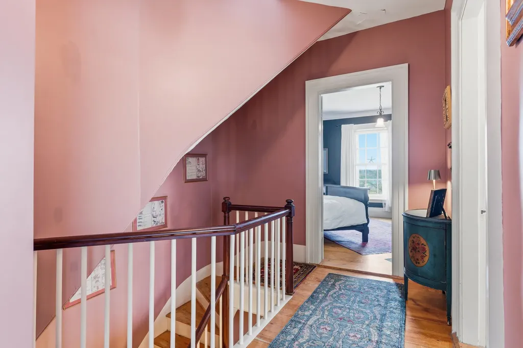 63 Federal Street Wiscasset ME 04578