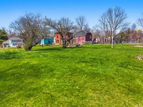 63 Federal Street Wiscasset ME 04578