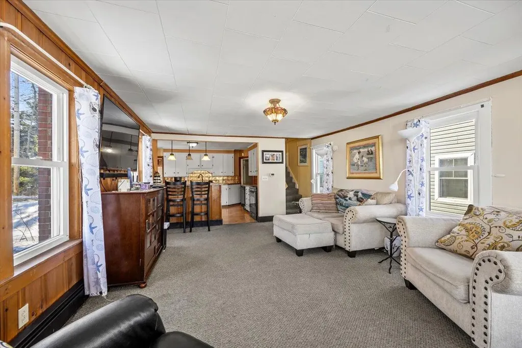 22 Wesley Avenue Old Orchard Beach ME 04064