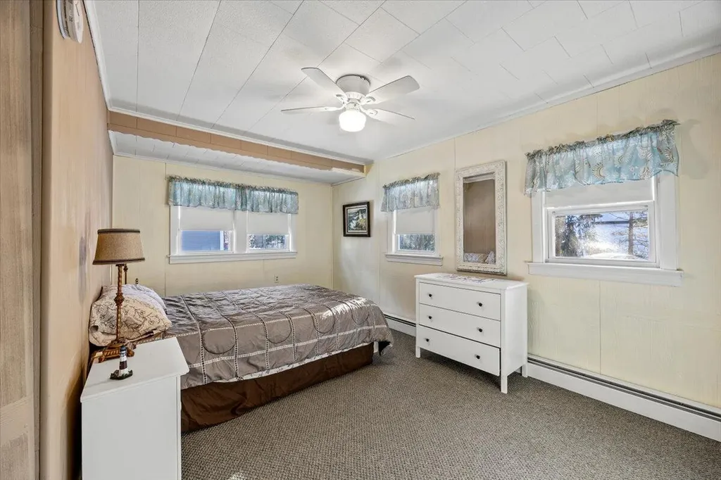 22 Wesley Avenue Old Orchard Beach ME 04064