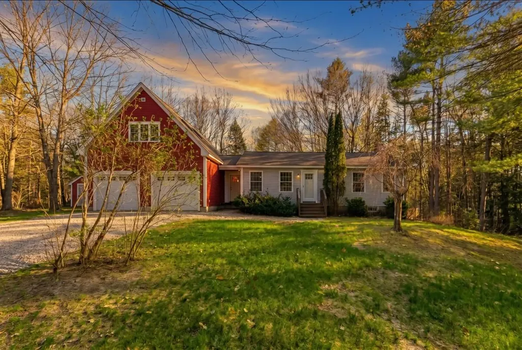 42 Bryana Way New Gloucester ME 04260