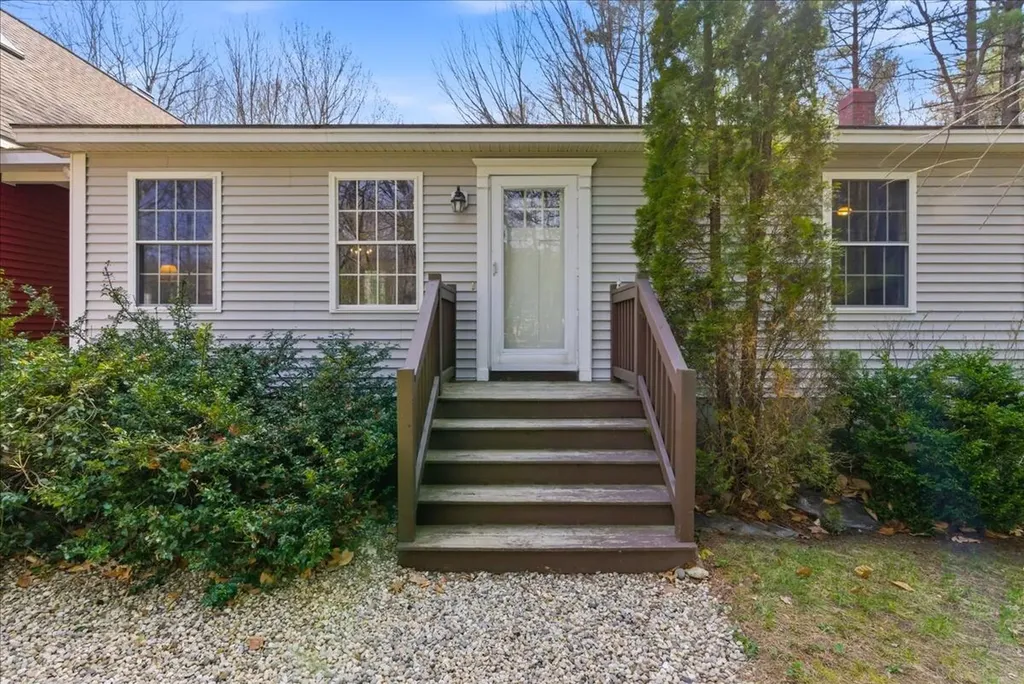42 Bryana Way New Gloucester ME 04260