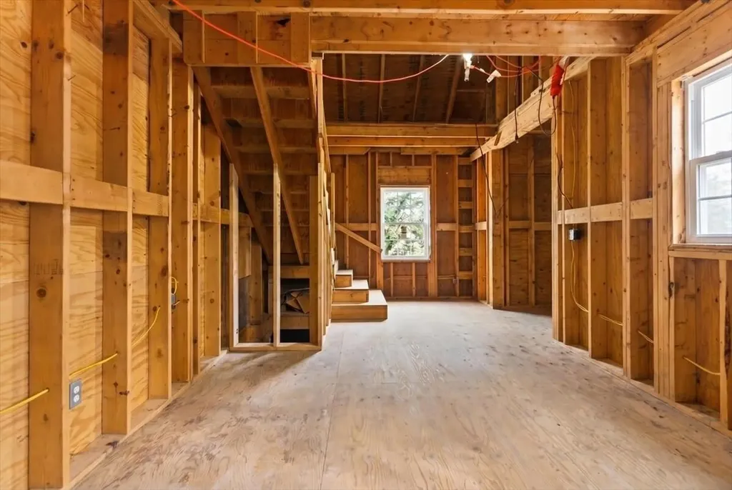 42 Bryana Way New Gloucester ME 04260