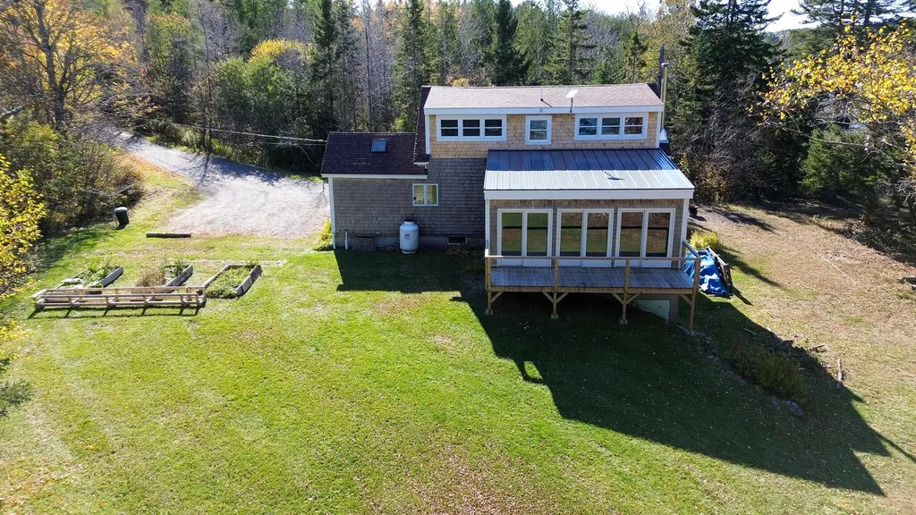 879 County Road Lubec ME 04652