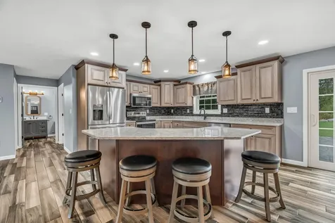 290 White Point Estates Road Lincoln ME 04457