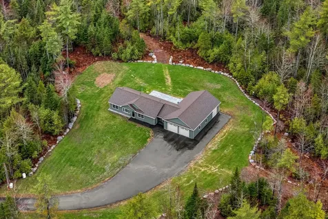 290 White Point Estates Road Lincoln ME 04457