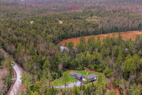 290 White Point Estates Road Lincoln ME 04457