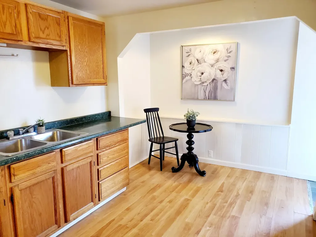 14 Devon Street Portland ME 04102