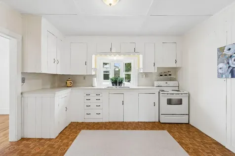 14 Devon Street Portland ME 04102