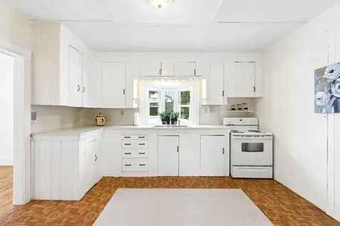 14 Devon Street Portland ME 04102