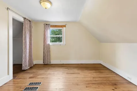 14 Devon Street Portland ME 04102