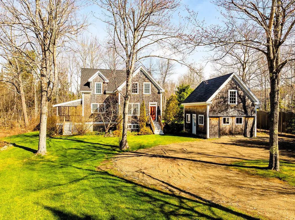 616 Slab City Road Lincolnville ME 04849