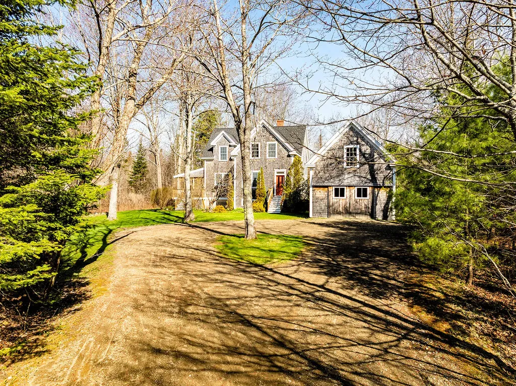 616 Slab City Road Lincolnville ME 04849