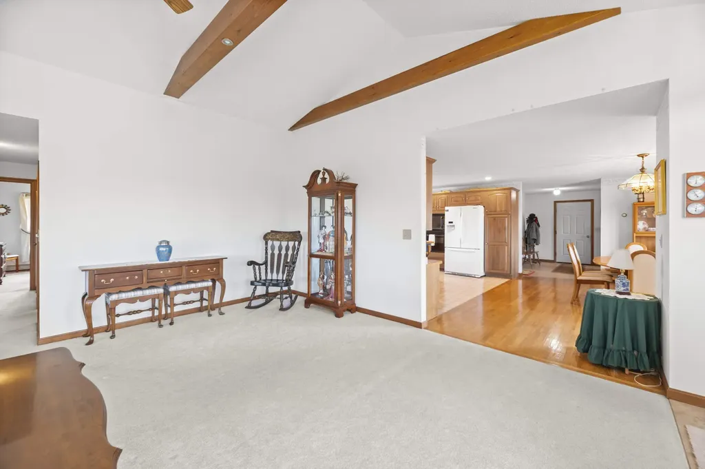 74 Comins Lane Eddington ME 04428