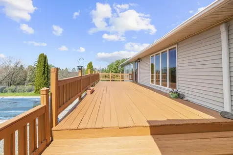 74 Comins Lane Eddington ME 04428