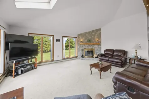 74 Comins Lane Eddington ME 04428