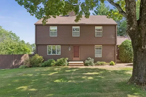 9 Sunderland Drive Auburn ME 04210