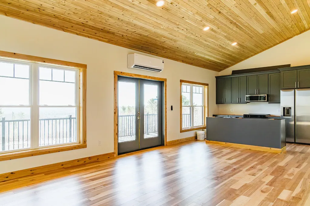 740 Pinnacle Road Liberty ME 04949