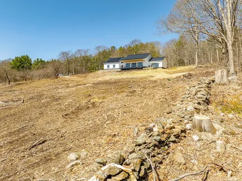 740 Pinnacle Road Liberty ME 04949