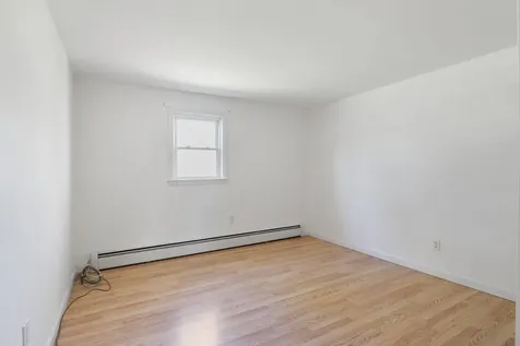16 Mayall Road Gray ME 04039