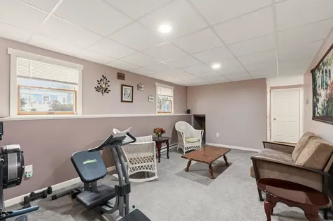 72 Louise Street Auburn ME 04210