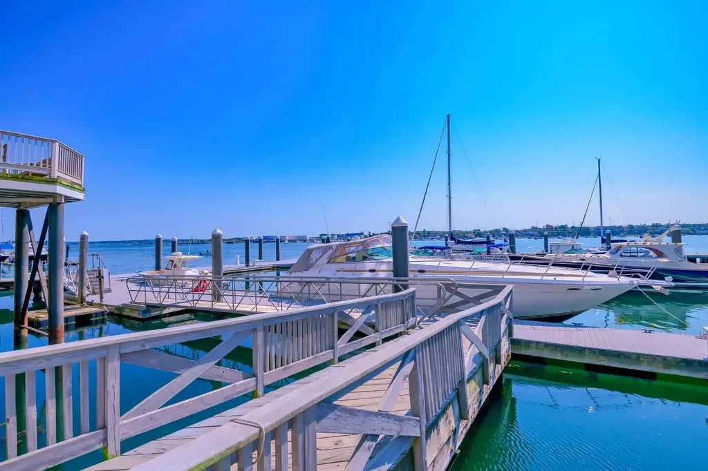 76 Chandlers Wharf Portland ME 04101