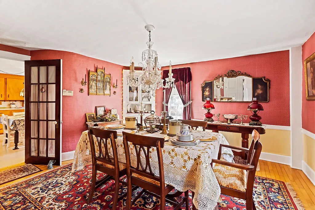 1023 Pond Road Sidney ME 04330