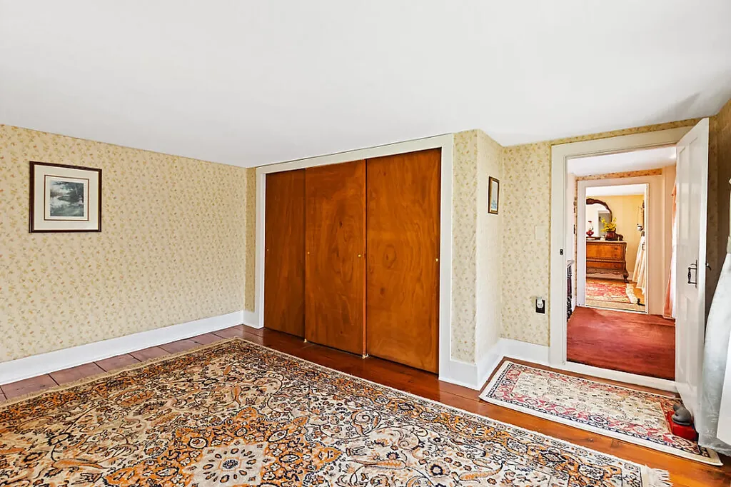 1023 Pond Road Sidney ME 04330