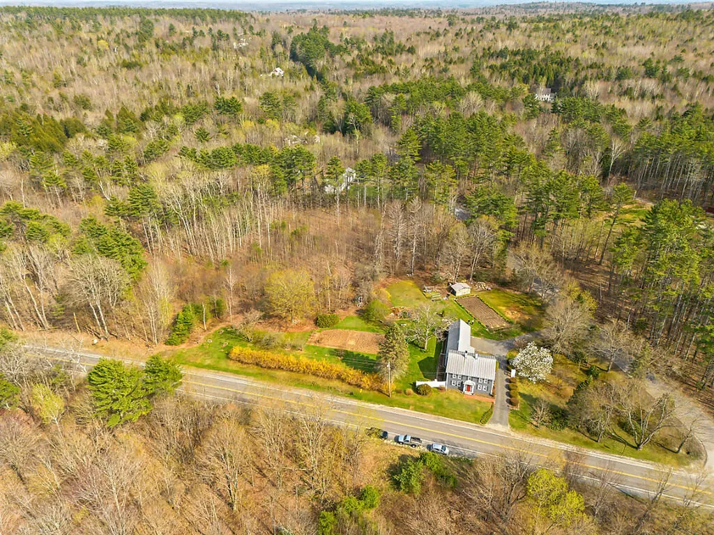 1023 Pond Road Sidney ME 04330