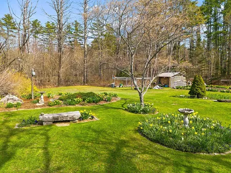 1023 Pond Road Sidney ME 04330