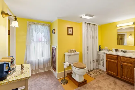 1023 Pond Road Sidney ME 04330