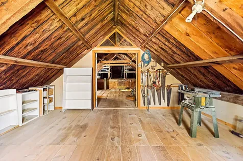 1023 Pond Road Sidney ME 04330