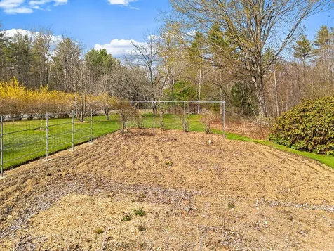 1023 Pond Road Sidney ME 04330